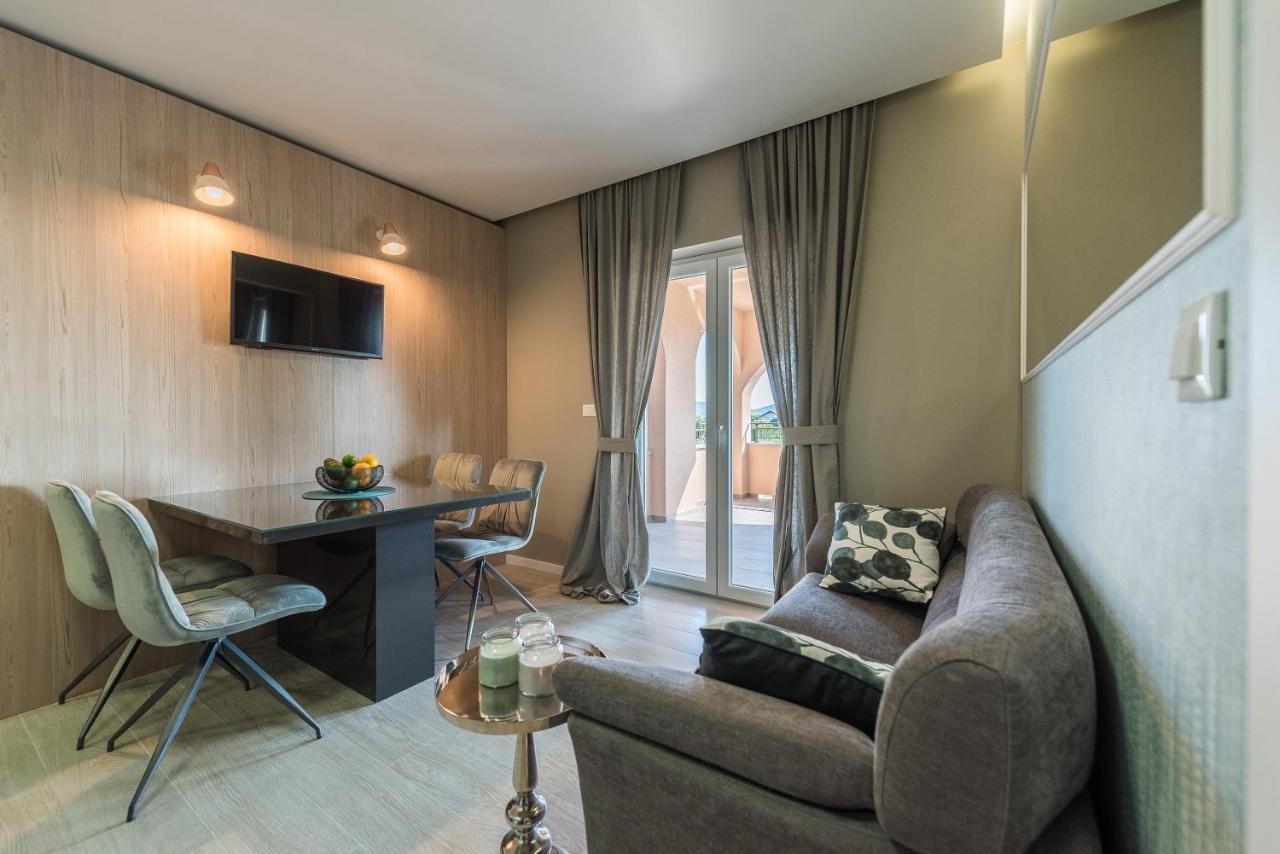Luxury Apartments Garden Sukošan Exteriér fotografie
