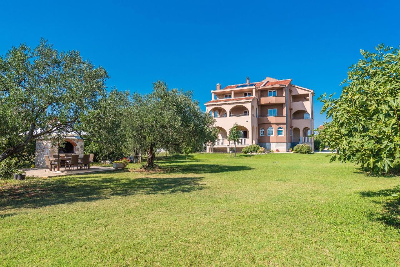 Luxury Apartments Garden Sukošan Exteriér fotografie